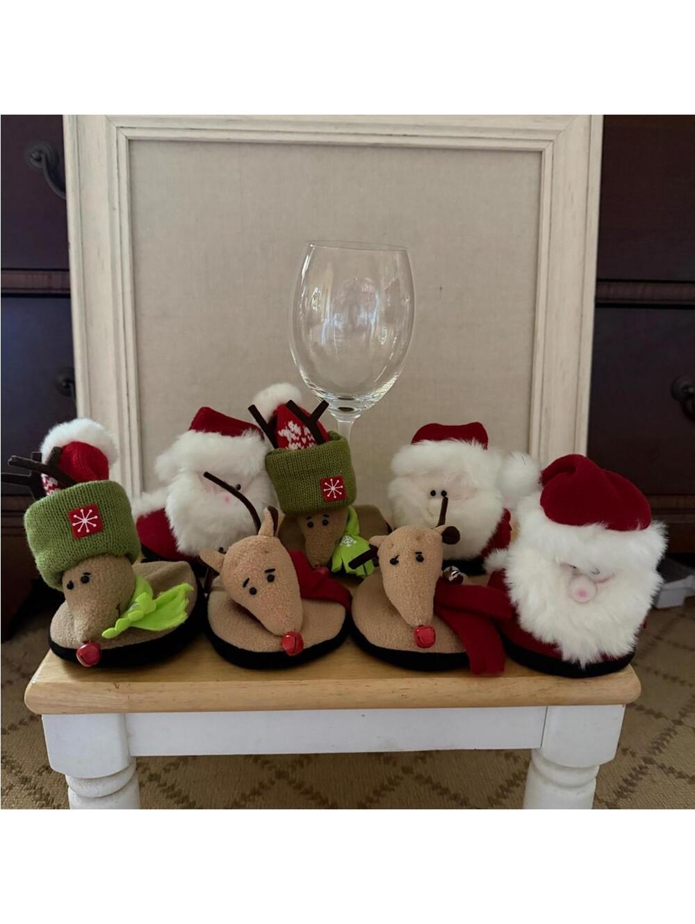 Christmas Plush Wine Glass Coasters Santa Reindeer NWT set of 8